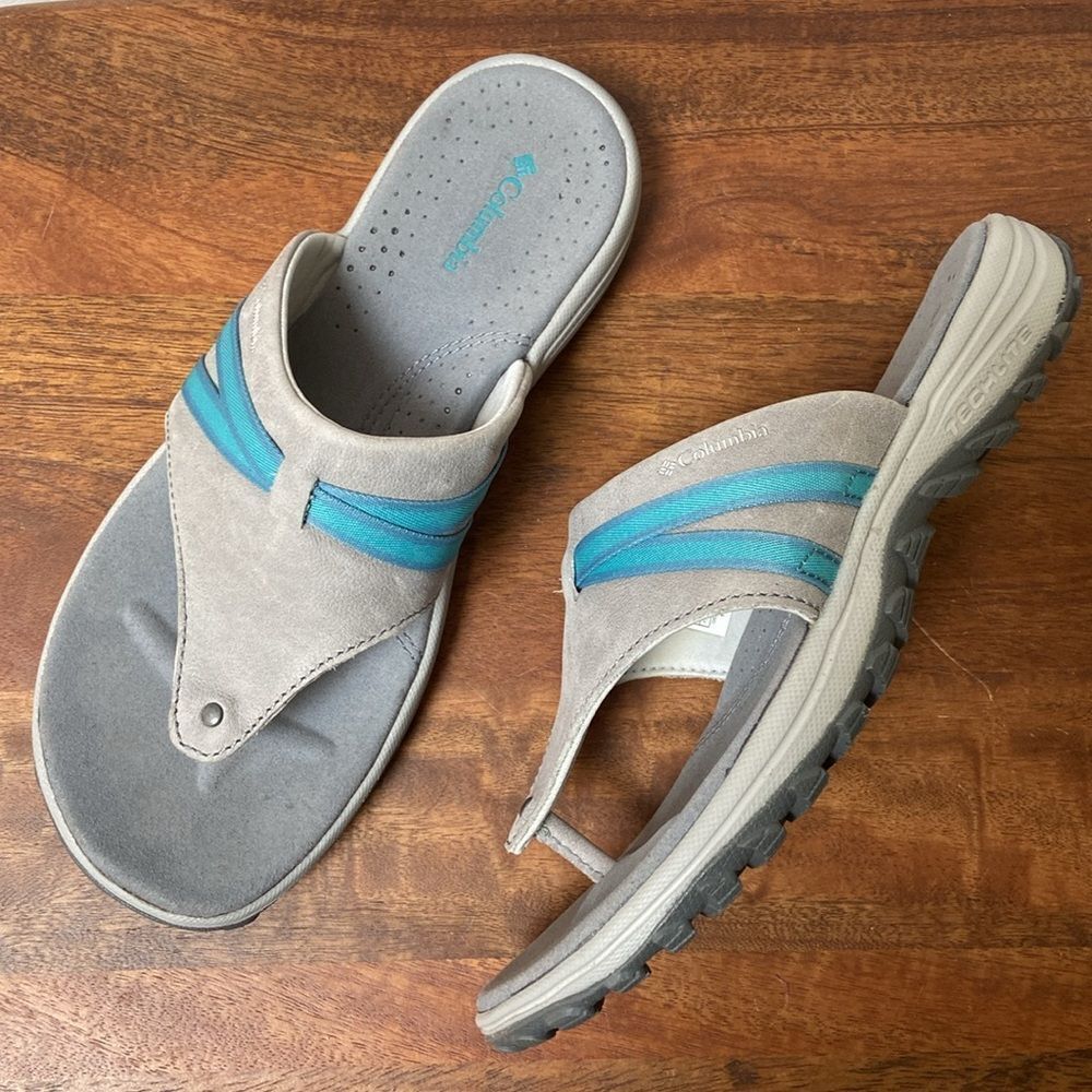 Columbia Women's Gray and Blue Sandals